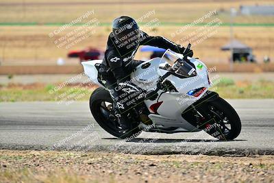 media/Apr-12-2025-TrackXperience (Sat) [[06d2a48708]]/Level 1/Session 3 (Turn 11)/